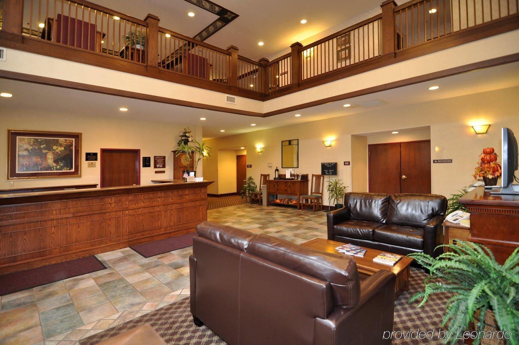 Norwood Inn And Suites Chaska Eksteriør bilde