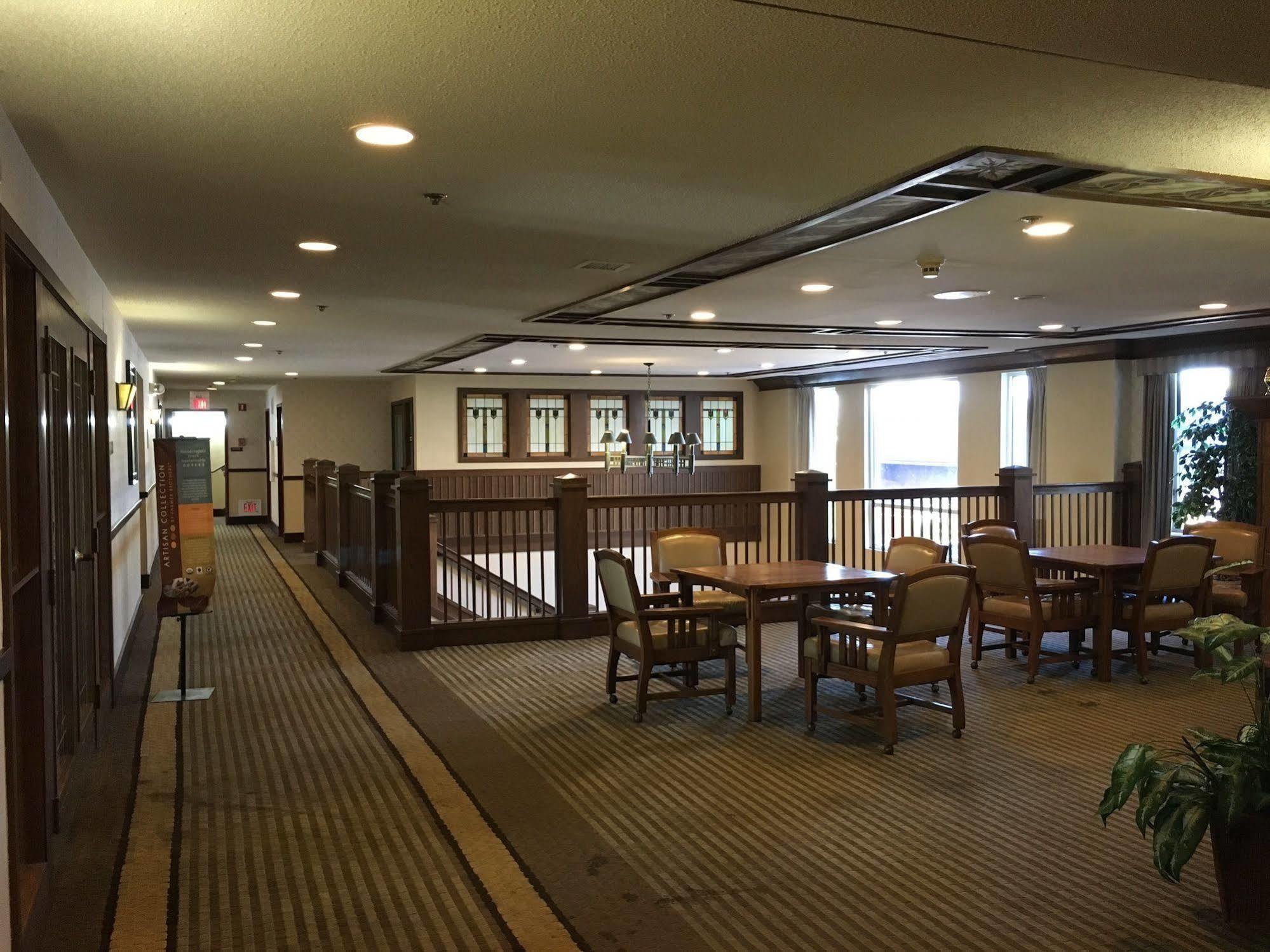 Norwood Inn And Suites Chaska Eksteriør bilde